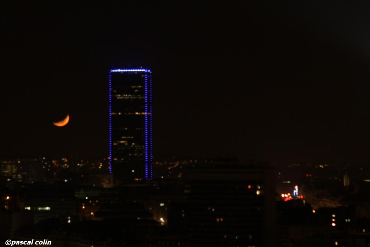 La lune se couche
