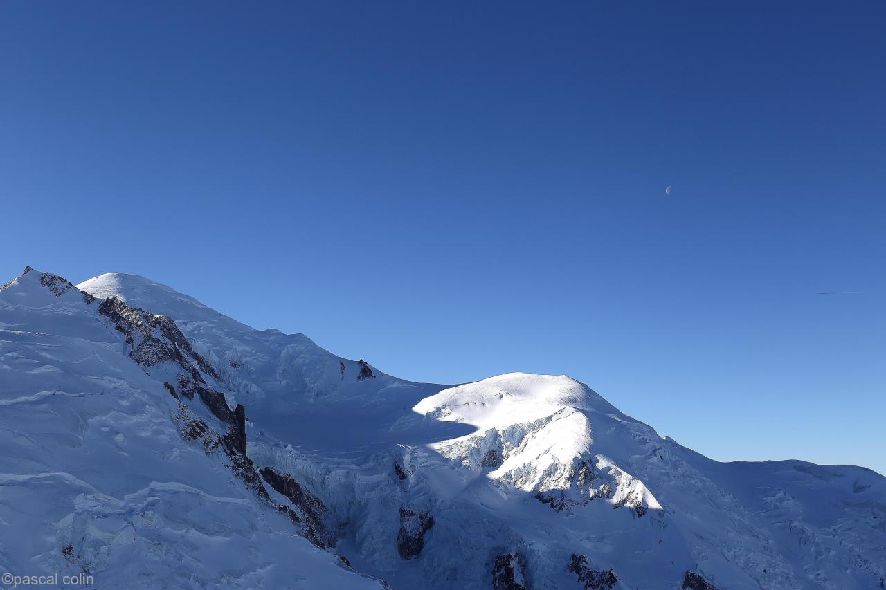 Lune au mont Blanc